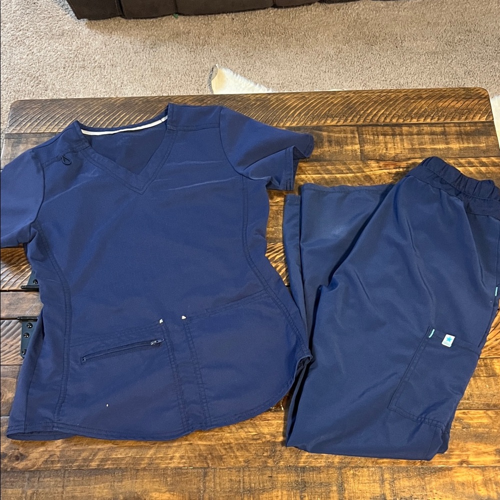 Scrubstar Navy Blue Scrub Set
